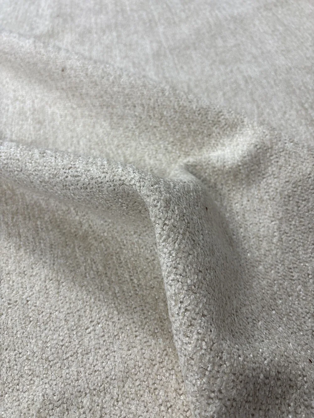 KRAVET Couture Love Me Pearl Chenille Upholstery Fabric 52